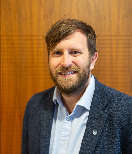 Prof Andrew Crossland
